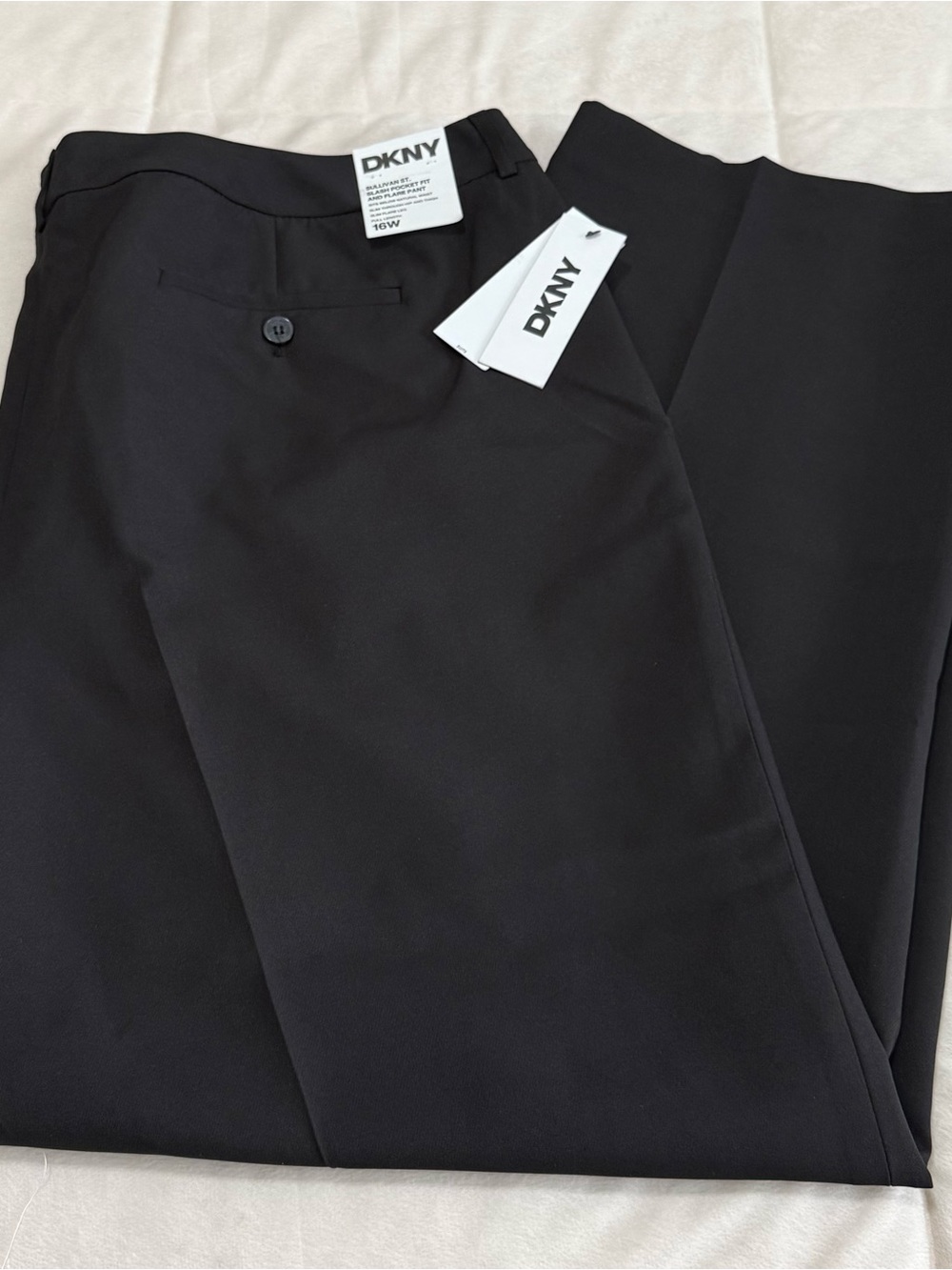 DKNY Sullivan St Fit & Flare Pants NWT Plus Size 16W Black Career Trouser - Picture 7 of 7
